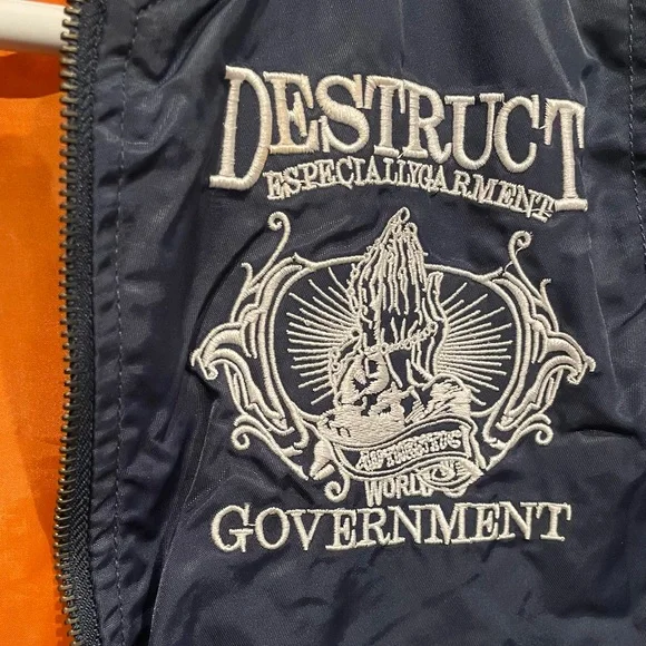 Bomber Jacket - Picture 4 of 4